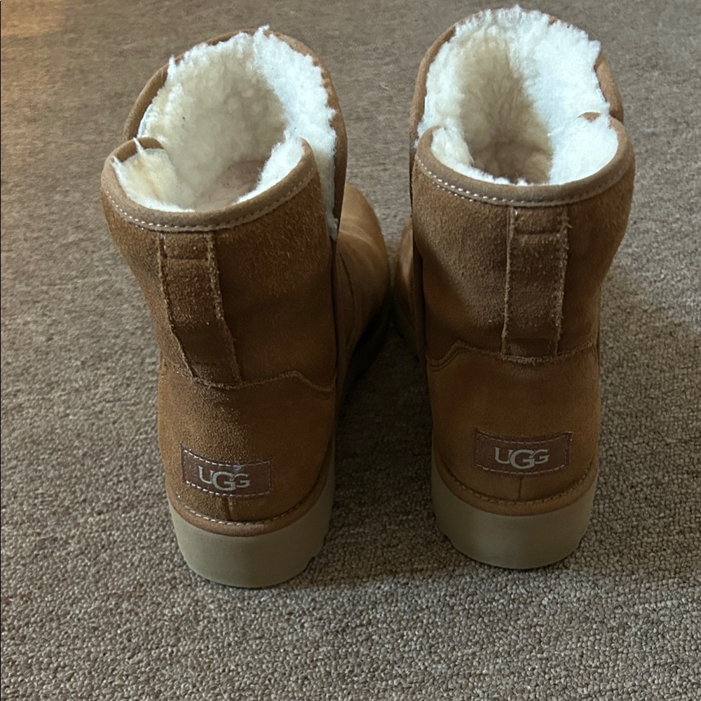 UGG Chestnut Suede Short Shearling Boots